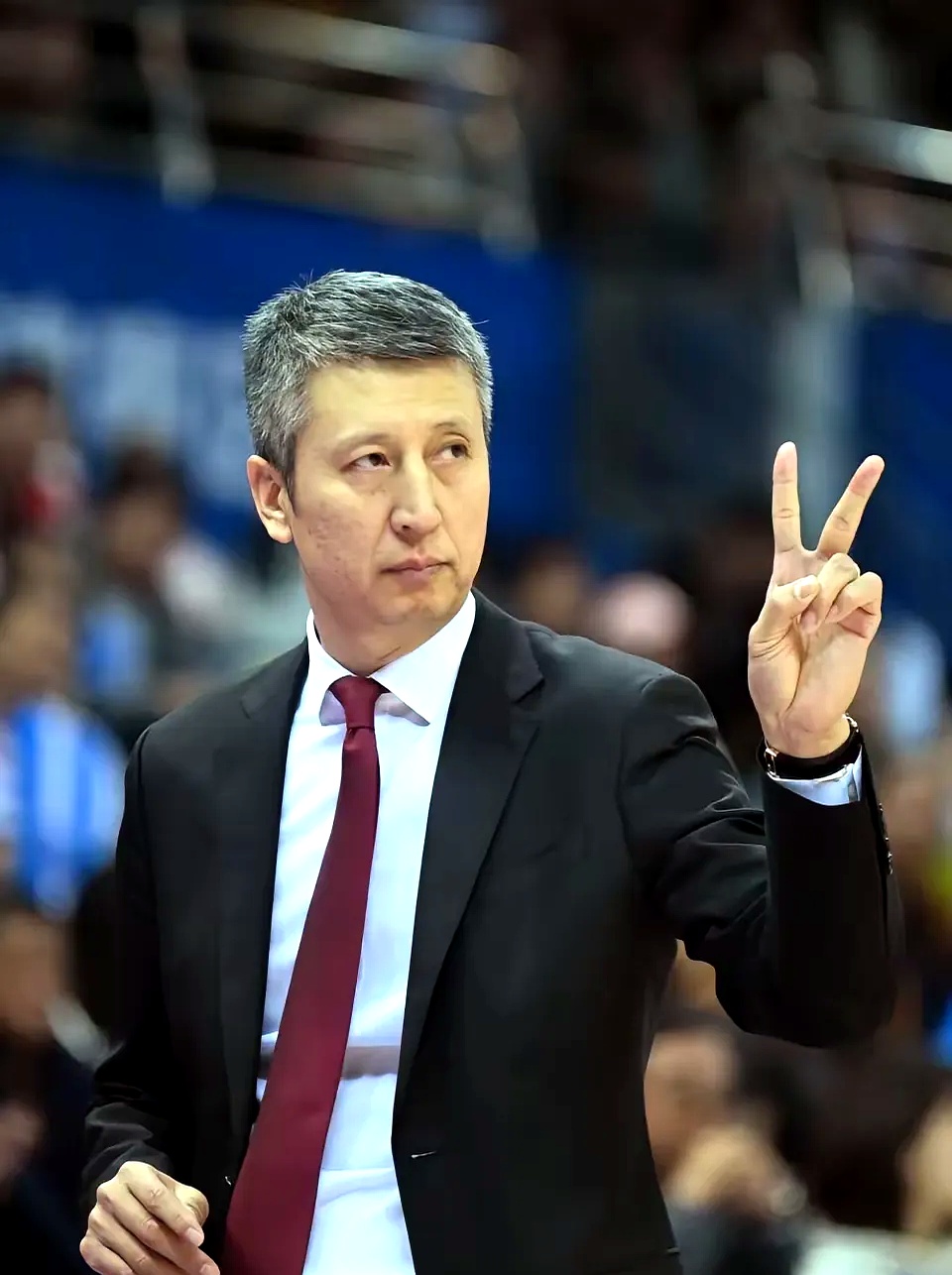 斯瓦泰克手感滚烫，带领新疆男篮绝杀辽宁男篮，赛后一句话霸气侧漏(斯瓦泰克微博球迷会)